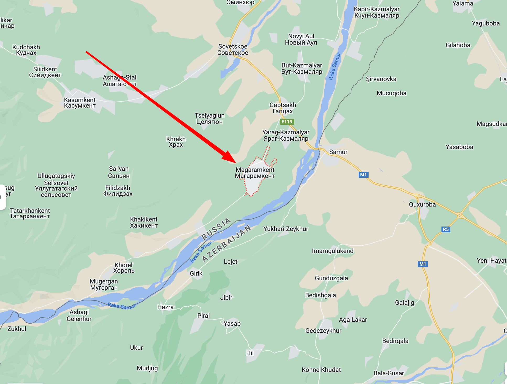 Map of the border of Russia and Azerbaikan, red arrow pointing to small village called Magaramkent